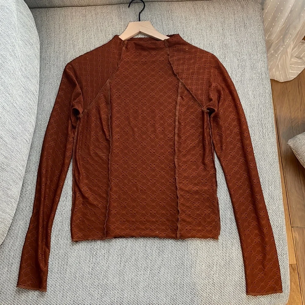 Urban Outfitters Seamed Top - Picture 2 of 7